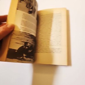 Mountain People by Colin Turnbull (paperback) - Image 10
