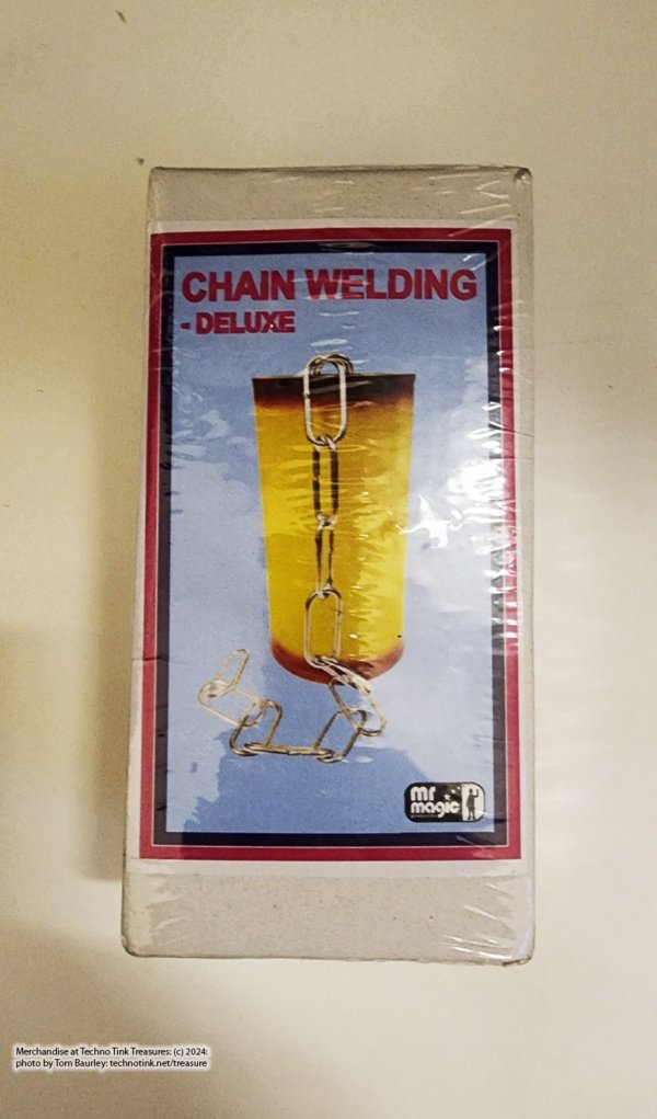 Chain Welding Deluxe by Mr. Magic - Image 3