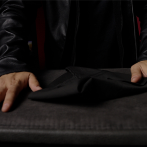 HAUNTED HANDKERCHIEF (Gimmicks and Instructions) by Apprentice Magic - Image 4