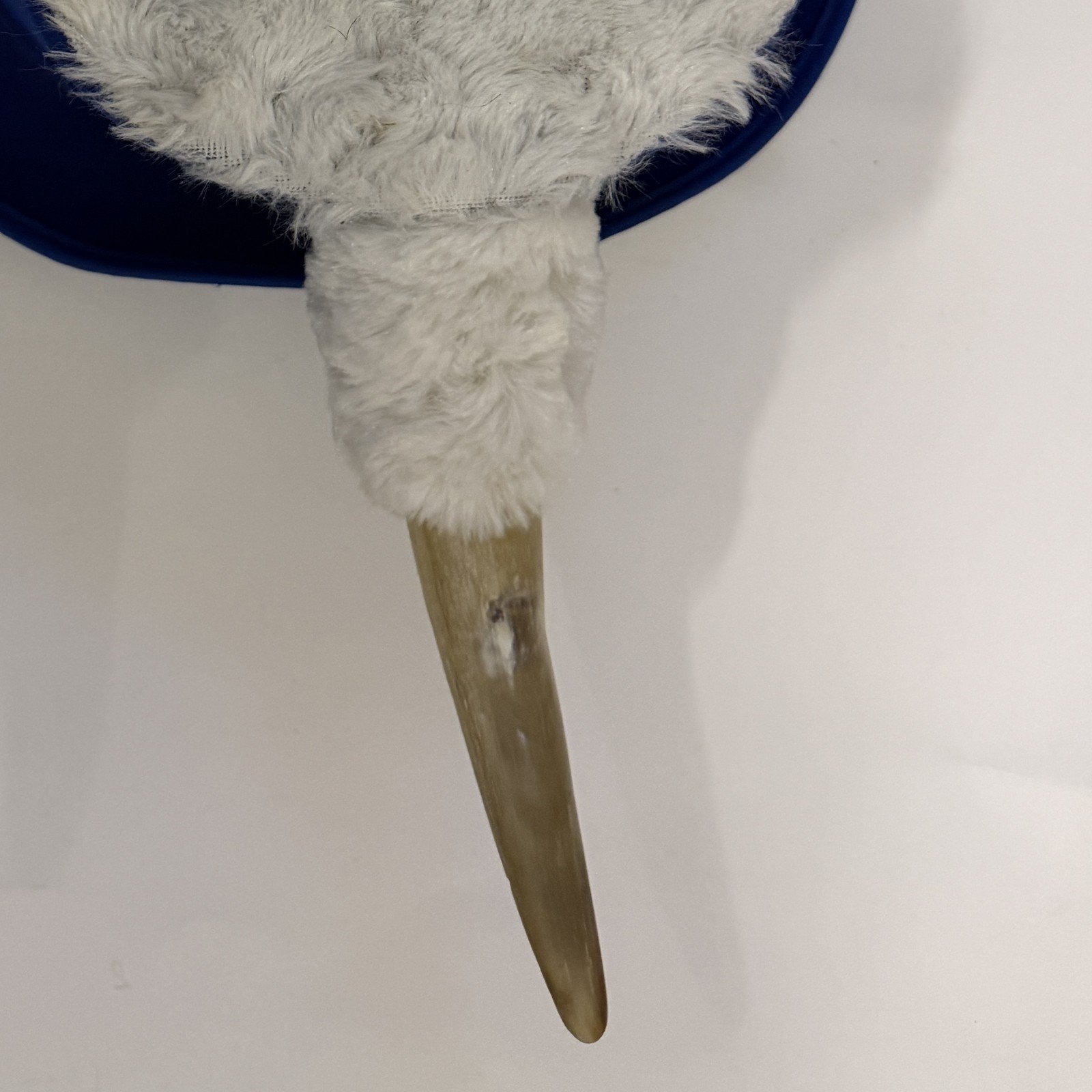 Royal Blue Top Hat with Horns & White Furry Cap Viking Bull Costume NEW - Image 6