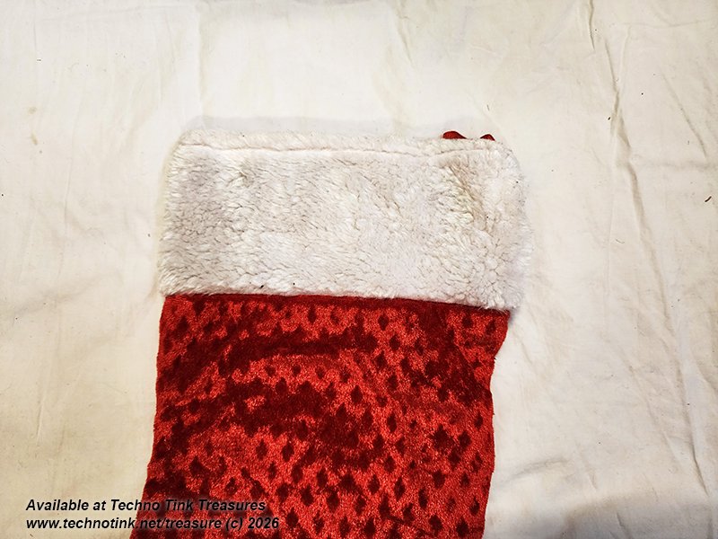 Christmas Stocking - Red White Stippled/Red diamond-texture velour Xmas Stocking - Image 3