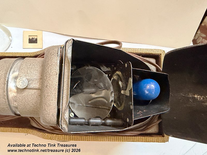 Gold E Reflex Slide Projector (Vintage/Used) - Image 14