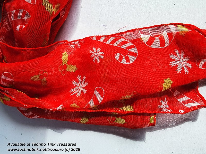 Xmas Red/White Candy Cane Scarf - Image 2