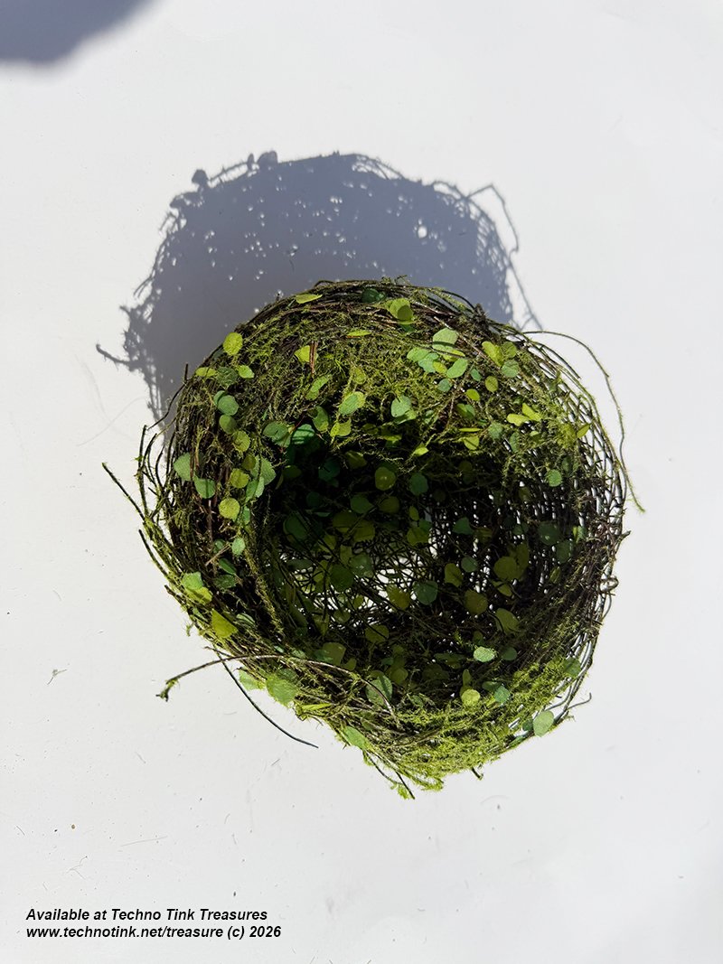 Artificial Moss n Ivy Medium display Birds Nest 7x7x2 - Image 2